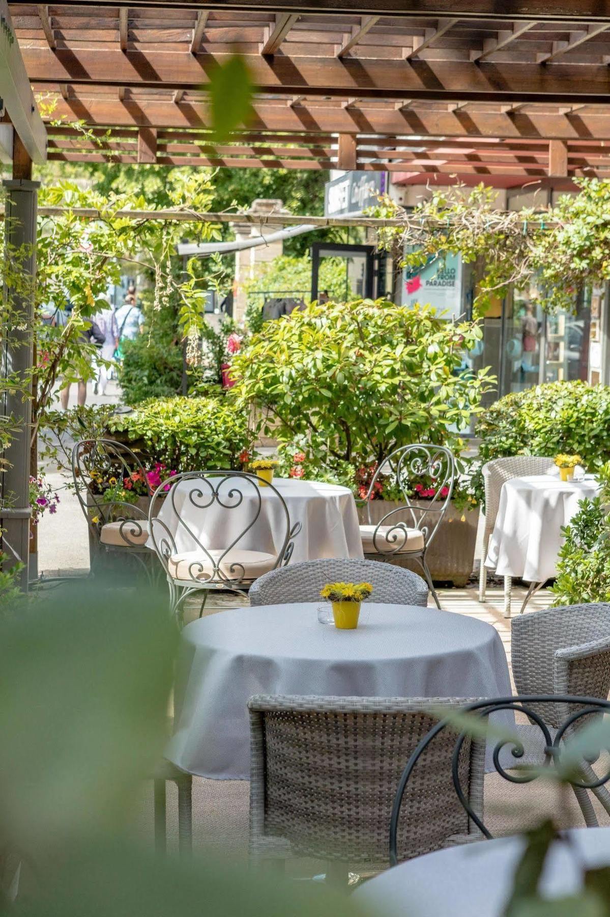 Hotel Rotonde Aix-en-Provence Exterior photo